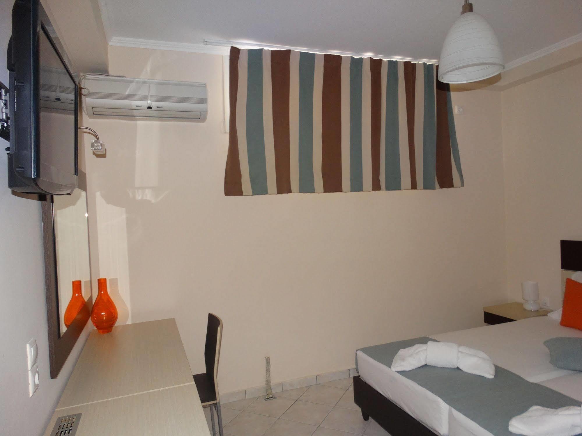 Al Mare Hotel Tsiliví Eksteriør bilde