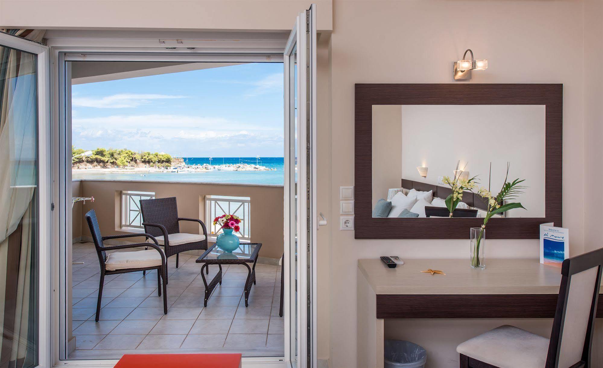 Al Mare Hotel Tsiliví Eksteriør bilde
