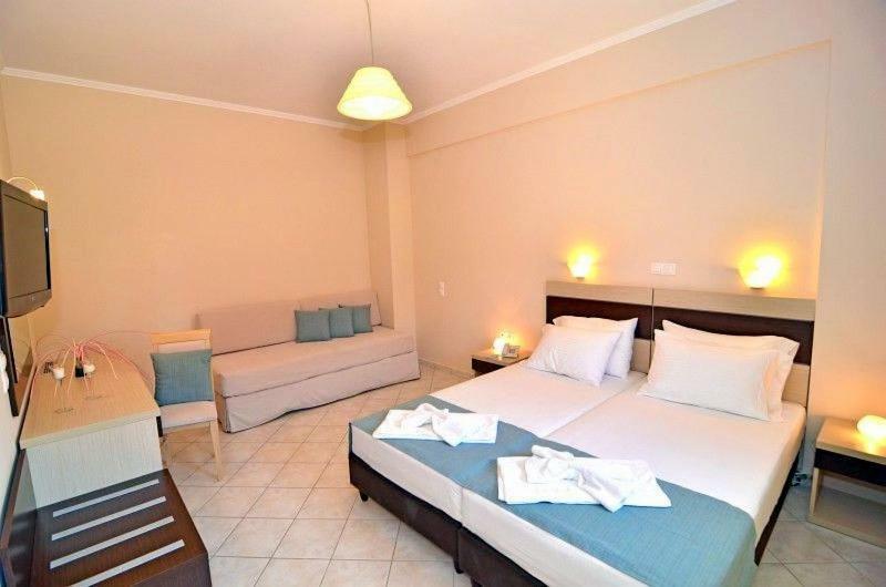 Al Mare Hotel Tsiliví Eksteriør bilde